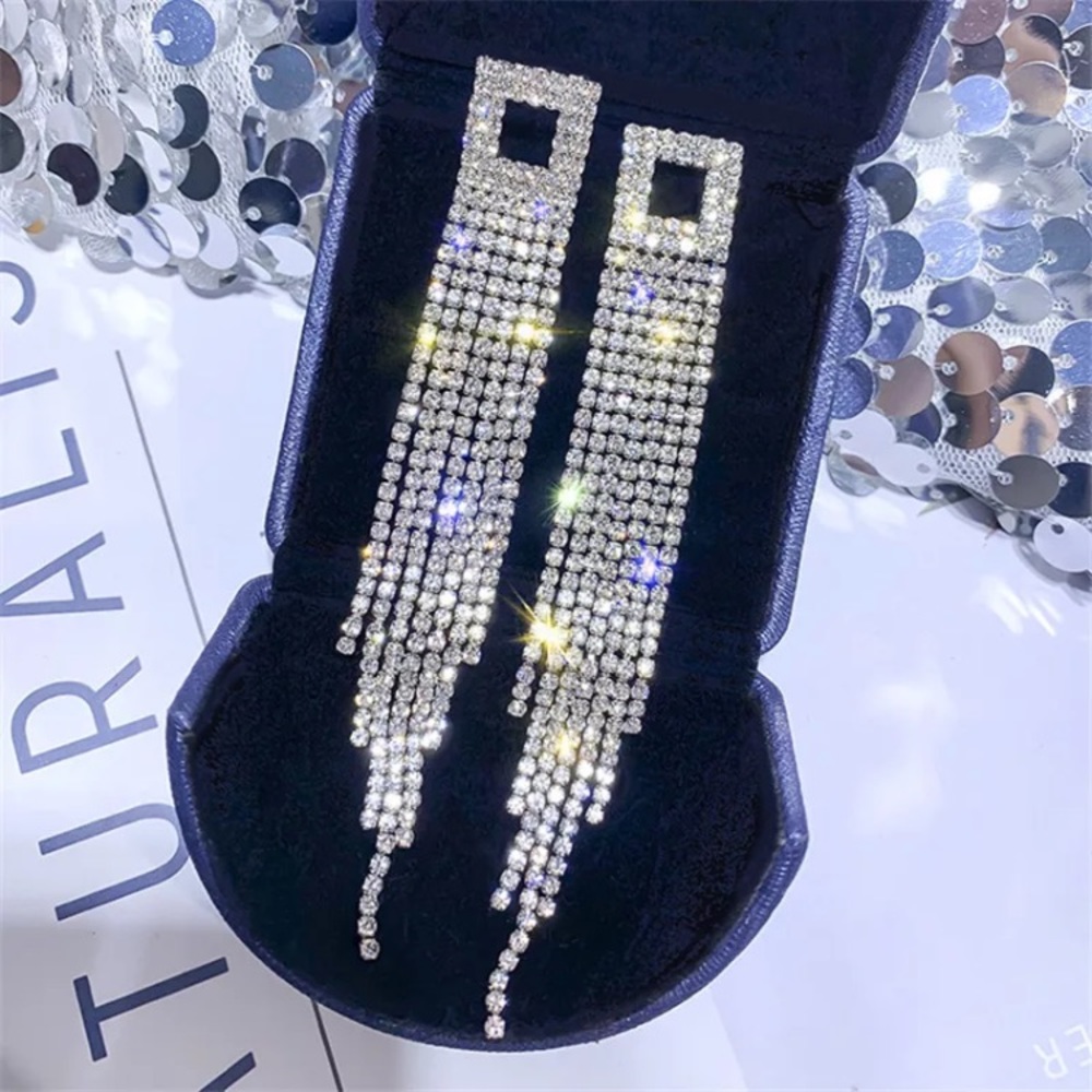 🌟 Silver Tone Rhinestone Square Long Earrings